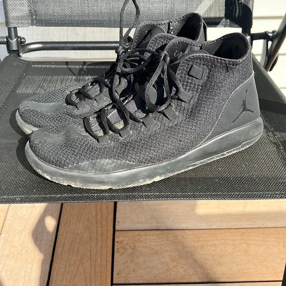 Chaussure jordan reveal top